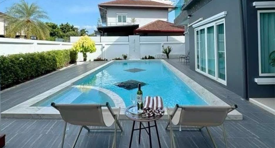 For sale 4 bedrooms house in Bang Lamung, Chonburi