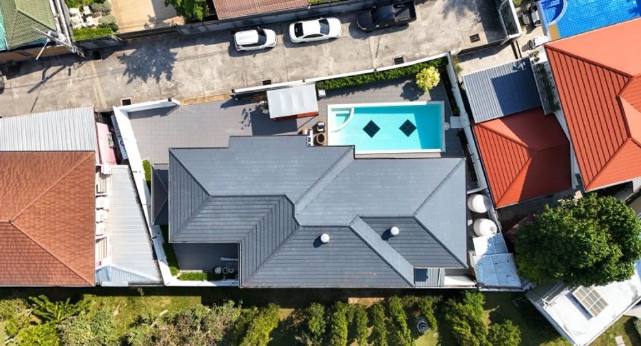 For sale 4 bedrooms house in Bang Lamung, Chonburi