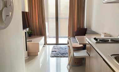 Condo en alquiler de 1 habitaciones en Bang Na, Bangkok