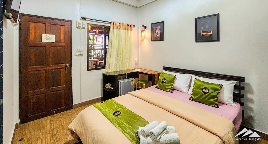 For sale 11 bedrooms hotel in Mueang Chiang Mai, Chiang Mai