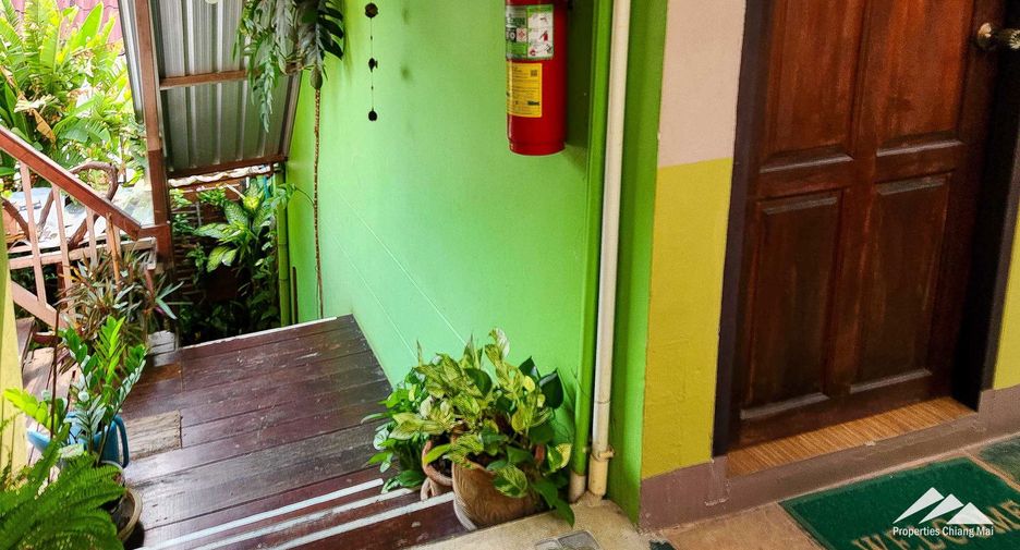 For sale 11 bedrooms hotel in Mueang Chiang Mai, Chiang Mai