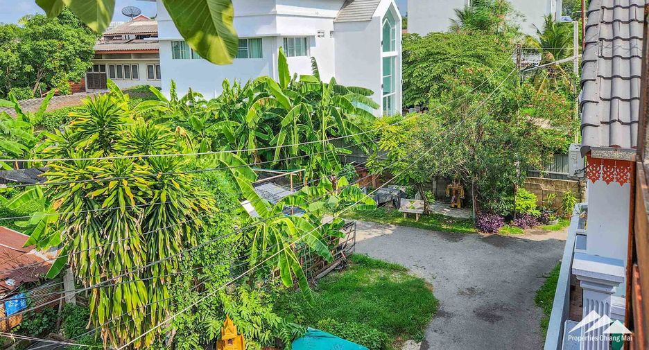 For sale 11 bedrooms hotel in Mueang Chiang Mai, Chiang Mai