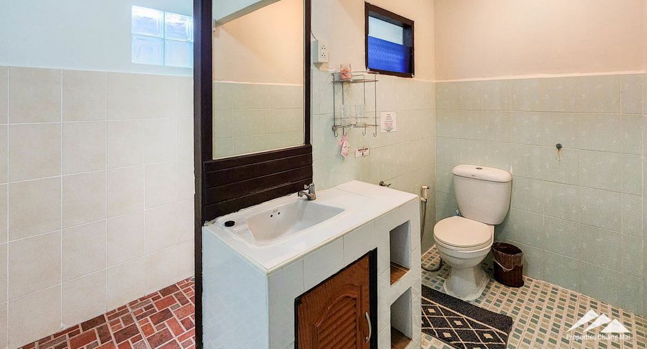 For sale 11 bedrooms hotel in Mueang Chiang Mai, Chiang Mai