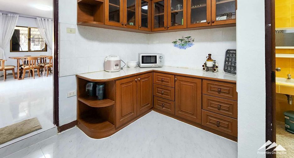 À vendre 3 chambres maison à Mueang Chiang Mai, Chiang Mai
