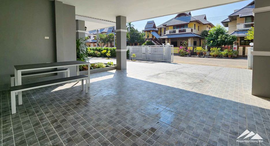 À vendre 4 chambres maison à Mueang Chiang Mai, Chiang Mai