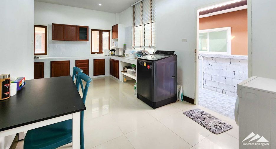 À vendre 4 chambres maison à Mueang Chiang Mai, Chiang Mai
