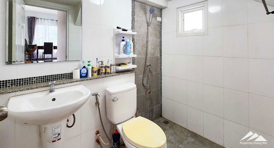 Casa en venta de 3 habitaciones en Hang Dong, Chiang Mai