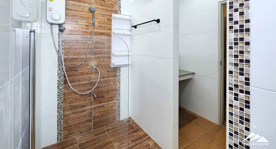 Casa en venta de 3 habitaciones en Hang Dong, Chiang Mai