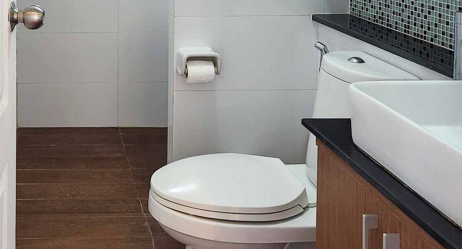 For sale 4 ベッドルーム house in Hang Dong, Chiang Mai