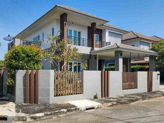 À vendre 4 chambres maison à Hang Dong, Chiang Mai