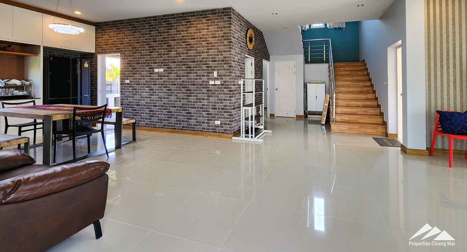 For sale 4 ベッドルーム house in Hang Dong, Chiang Mai
