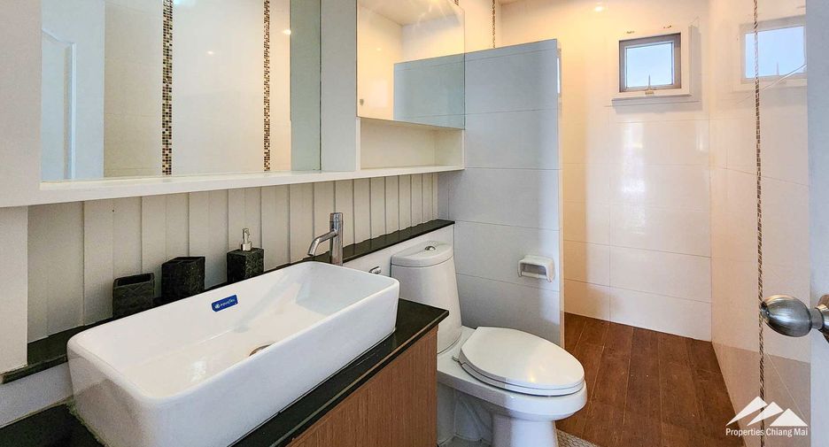 For sale 4 ベッドルーム house in Hang Dong, Chiang Mai