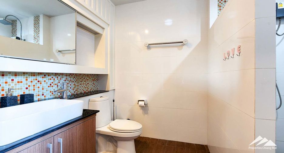 For sale 4 ベッドルーム house in Hang Dong, Chiang Mai