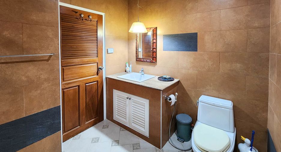 À vendre 6 chambres maison à Hang Dong, Chiang Mai