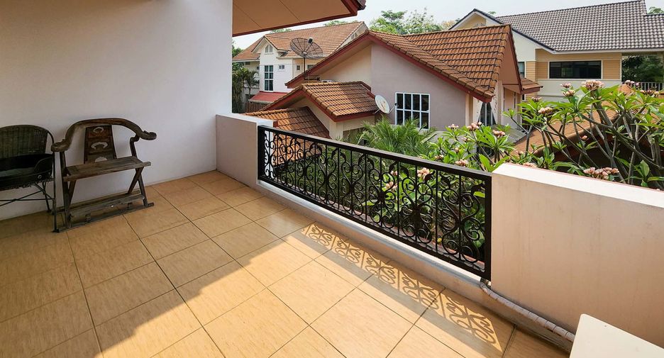 À vendre 6 chambres maison à Hang Dong, Chiang Mai