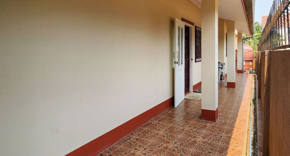 À vendre 6 chambres maison à Hang Dong, Chiang Mai