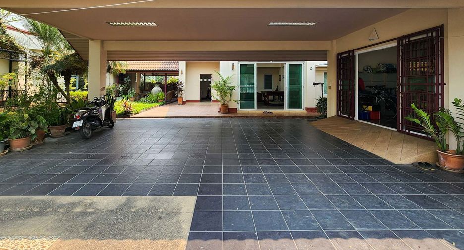 À vendre 6 chambres maison à Hang Dong, Chiang Mai