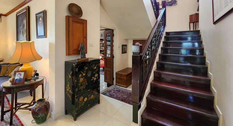 À vendre 6 chambres maison à Hang Dong, Chiang Mai