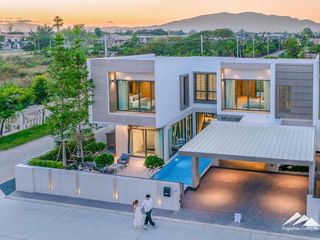 Продажа 4 спальни дом в Сан Кампаенг, Чианг Маи