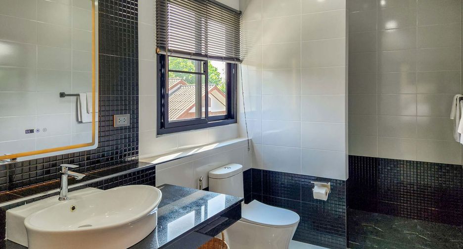 Casa en venta de 4 habitaciones en Hang Dong, Chiang Mai