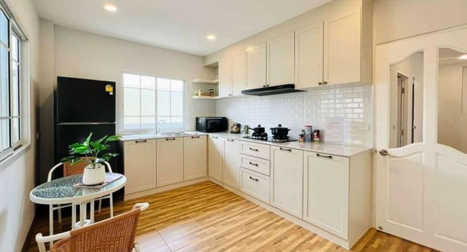 For sale 4 bedrooms house in Hang Dong, Chiang Mai