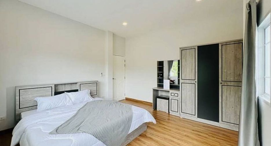 For sale 4 bedrooms house in Hang Dong, Chiang Mai