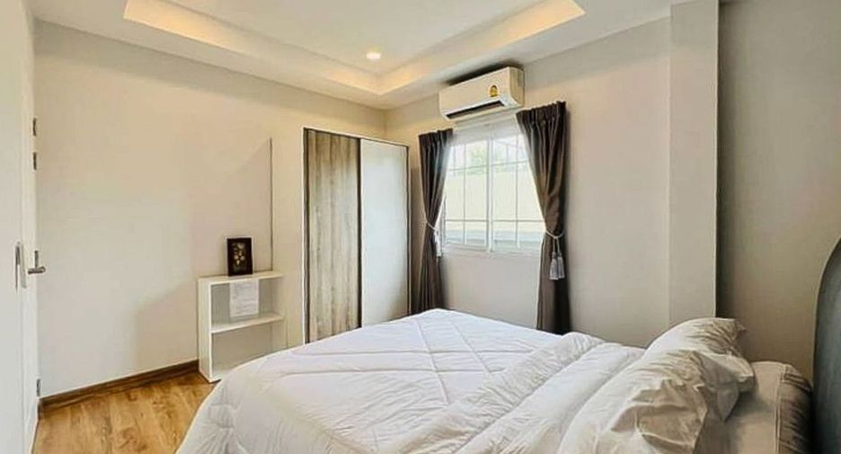 For sale 4 bedrooms house in Hang Dong, Chiang Mai
