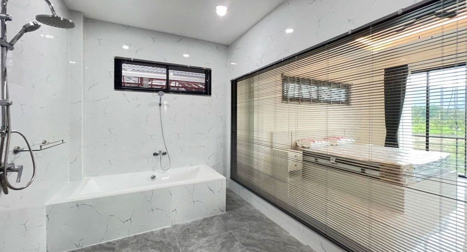 For sale 3 bedrooms house in Doi Saket, Chiang Mai