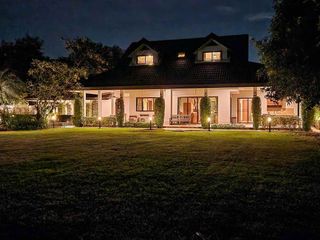 For rent and for sale 5 bedrooms house in Doi Saket, Chiang Mai