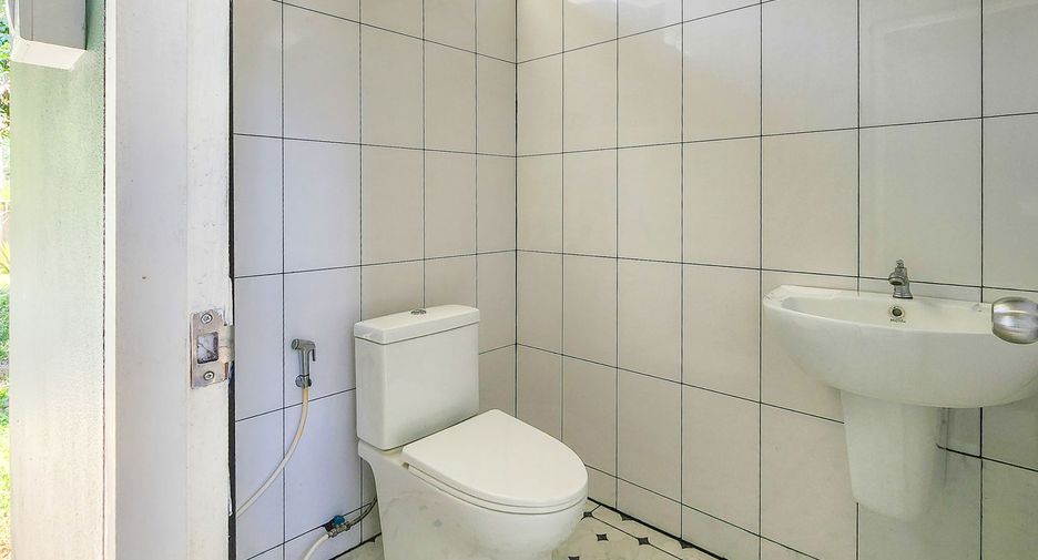 Casa en venta de 5 habitaciones en San Sai, Chiang Mai