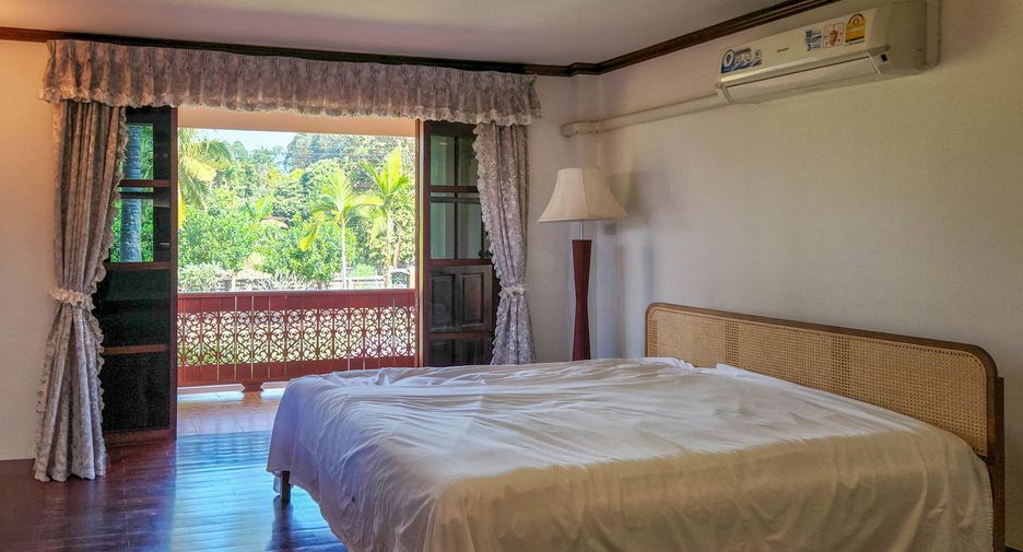 Casa en venta de 5 habitaciones en San Sai, Chiang Mai