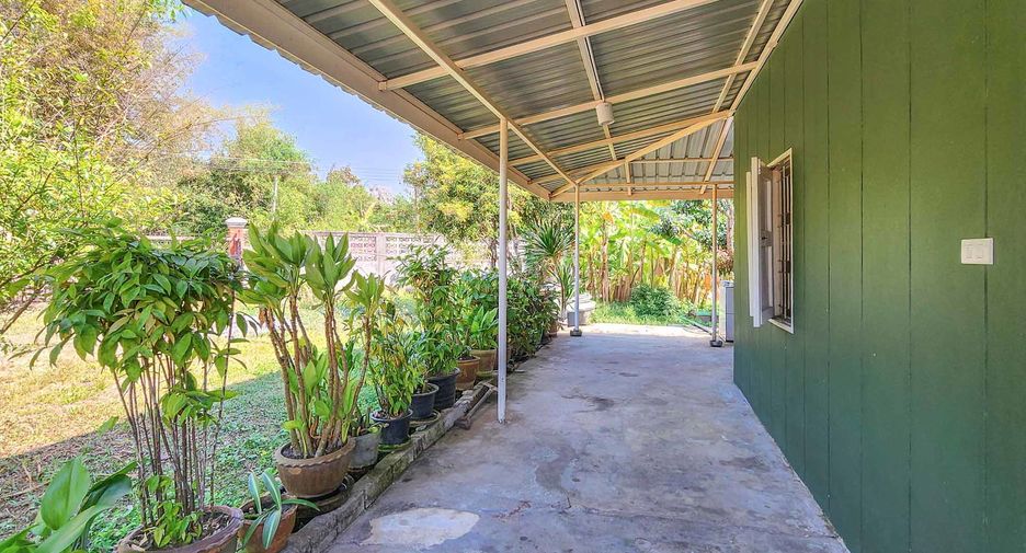 Casa en venta de 5 habitaciones en San Sai, Chiang Mai