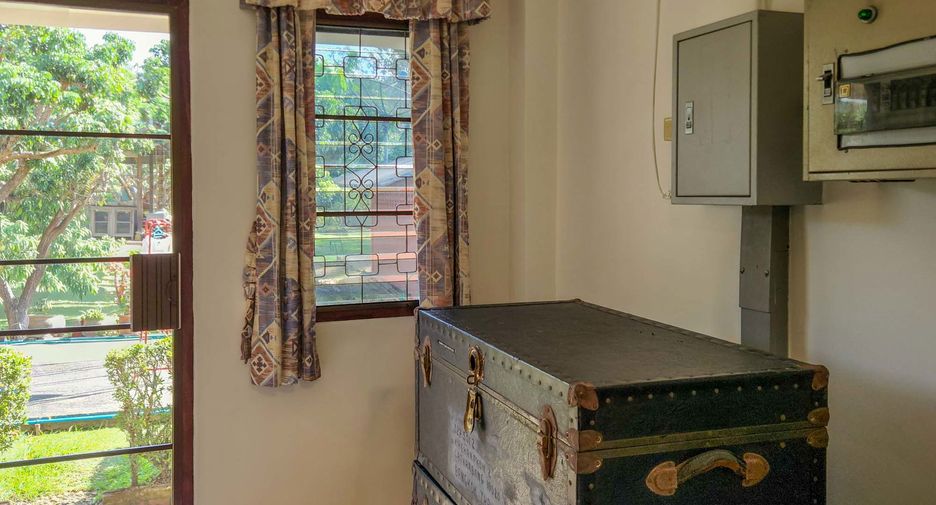 Casa en venta de 5 habitaciones en San Sai, Chiang Mai