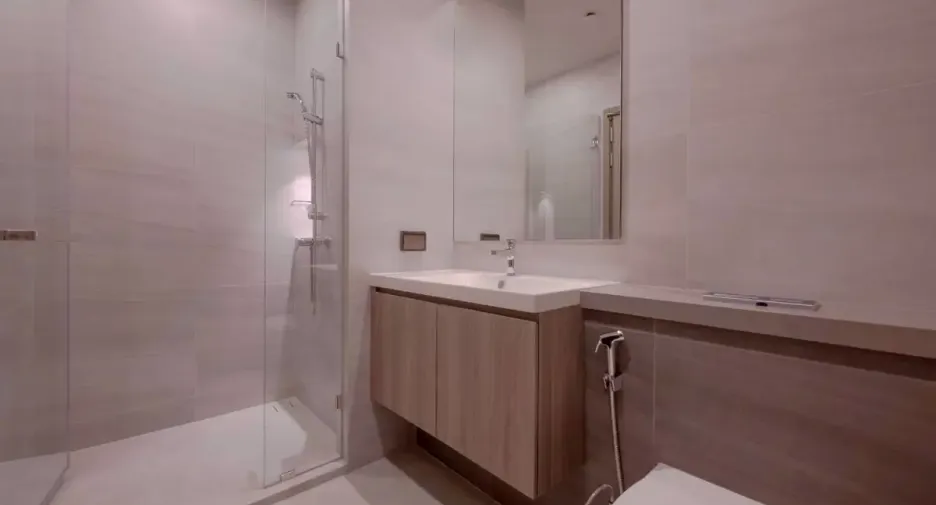 For rent 3 bedrooms condo in Bang Phli, Samut Prakan