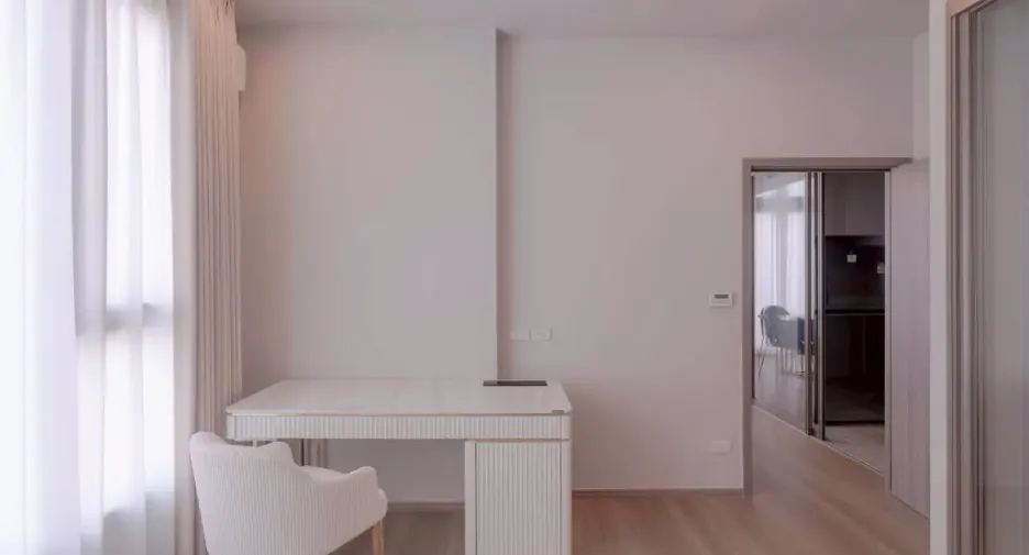 For rent 3 bedrooms condo in Bang Phli, Samut Prakan