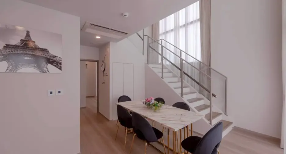 For rent 3 bedrooms condo in Bang Phli, Samut Prakan