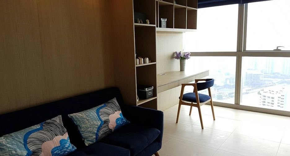 For rent 2 bedrooms condo in Sathon, Bangkok
