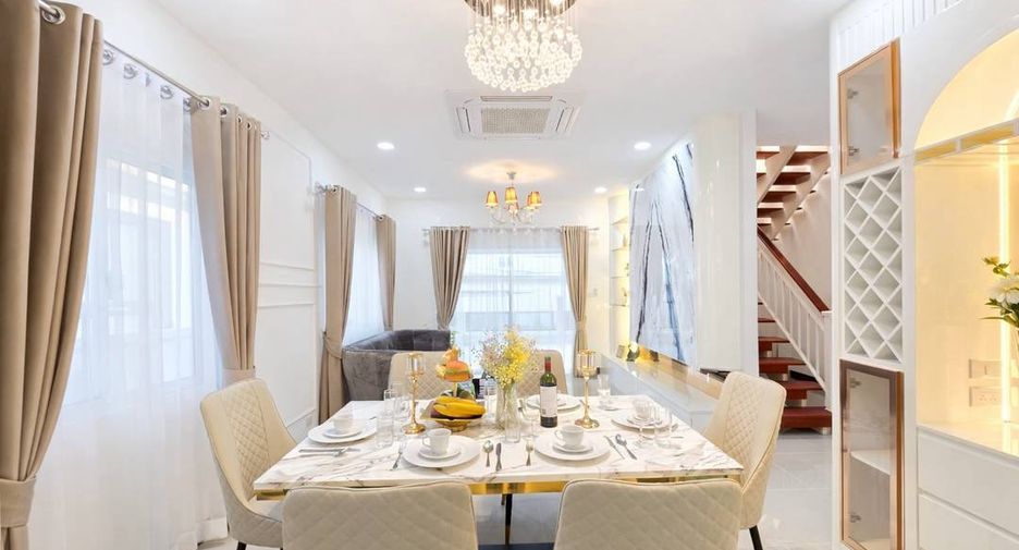 For rent 4 ベッドルーム house in Bang Lamung, Chonburi