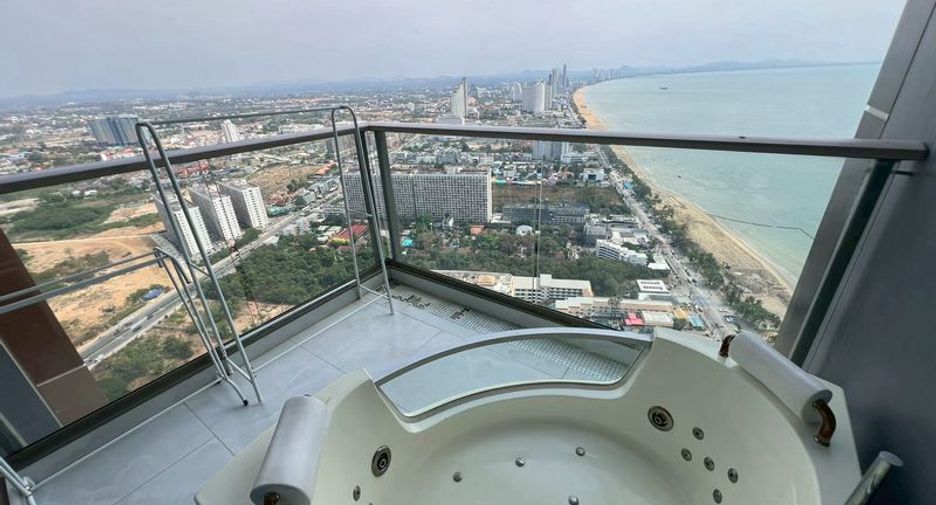 For sale 1 bed condo in Bang Lamung, Chonburi