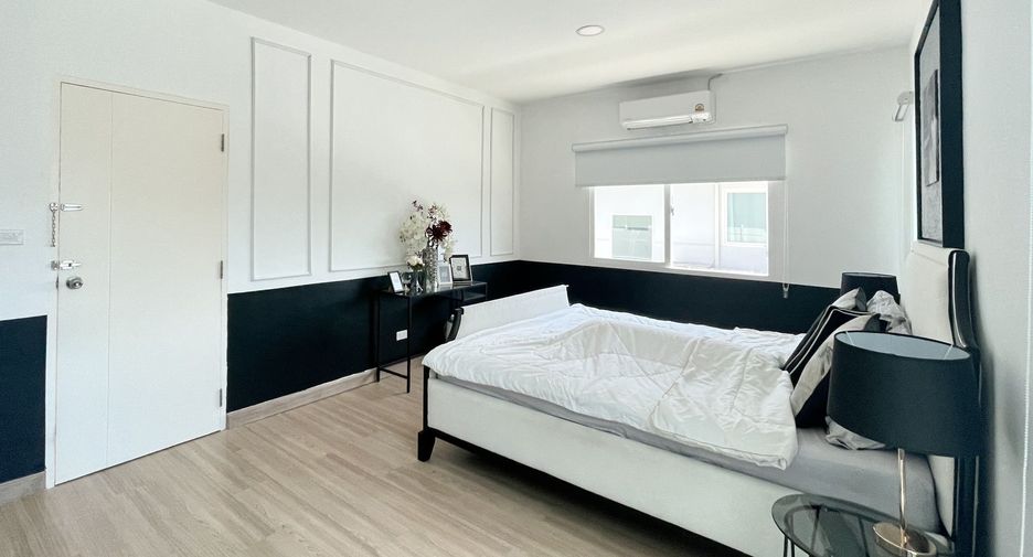 Haus zur Miete mit 3 Zimmer in Mueang Phuket, Phuket
