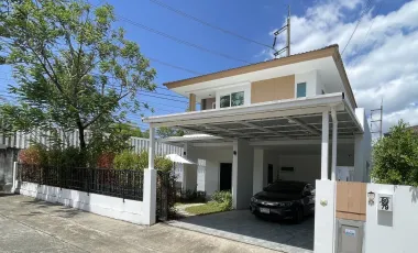 À louer 3 chambres maison à Mueang Phuket, Phuket