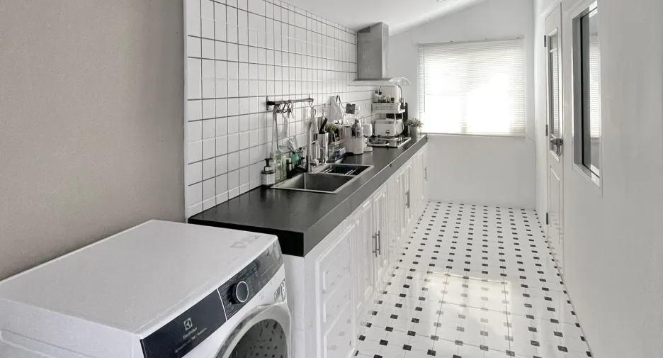 For rent 3 bedrooms house in Mueang Phuket, Phuket