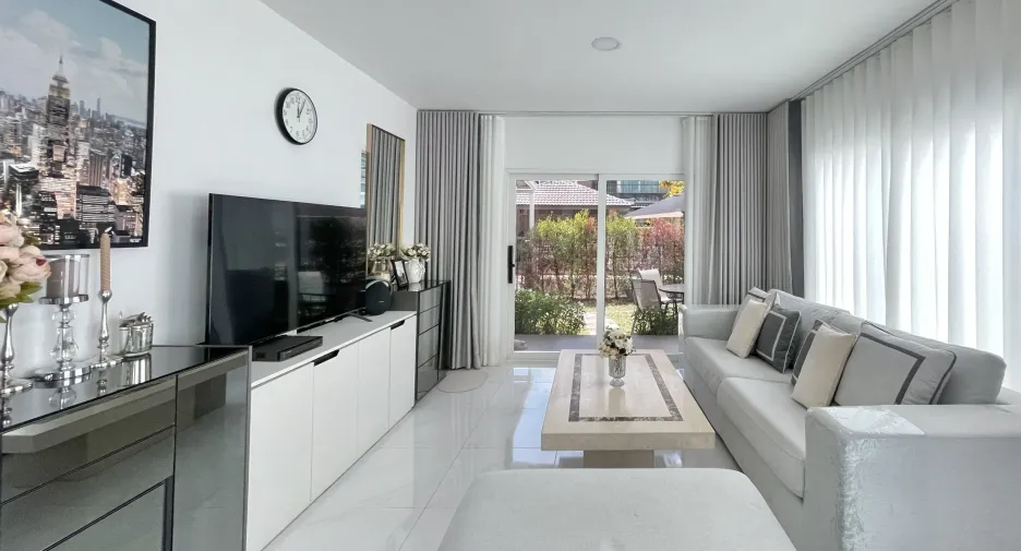 For rent 3 bedrooms house in Mueang Phuket, Phuket