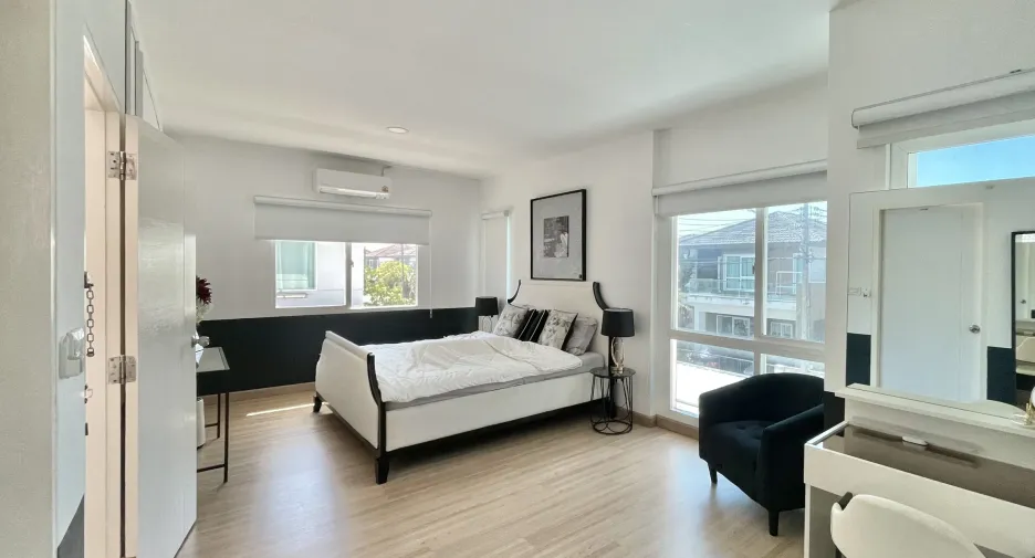For rent 3 bedrooms house in Mueang Phuket, Phuket