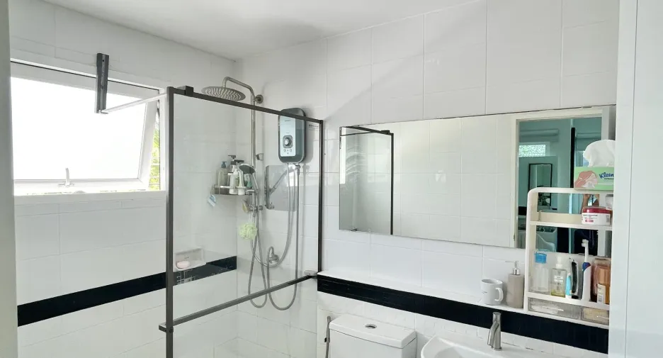 For rent 3 bedrooms house in Mueang Phuket, Phuket