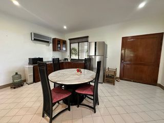 À louer 3 chambres condo à Na Jomtien, Pattaya