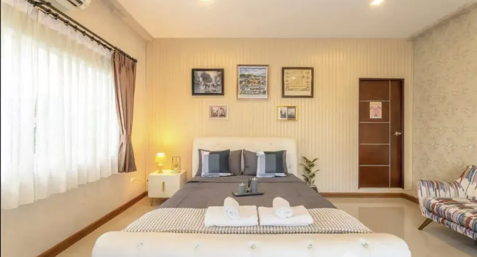 For rent 5 bedrooms house in Mueang Chiang Mai, Chiang Mai