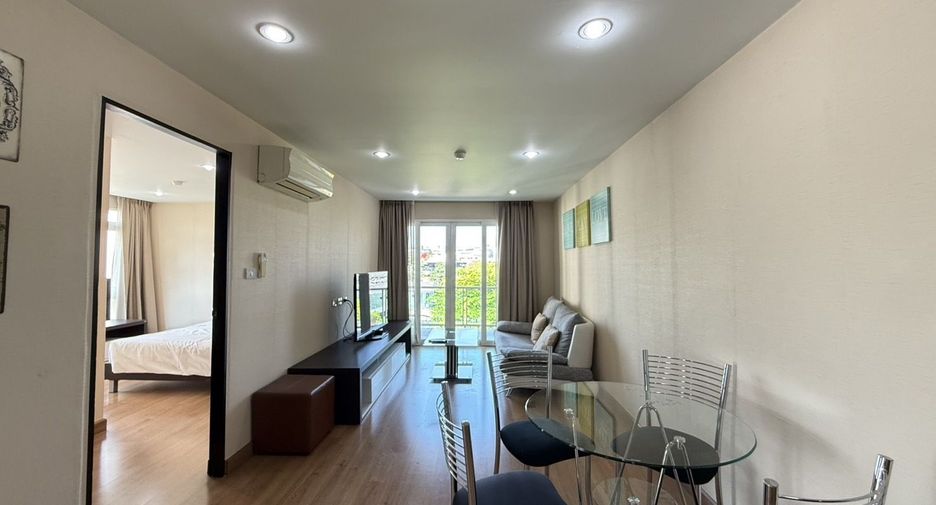 For sale 2 bedrooms condo in Mueang Chiang Mai, Chiang Mai