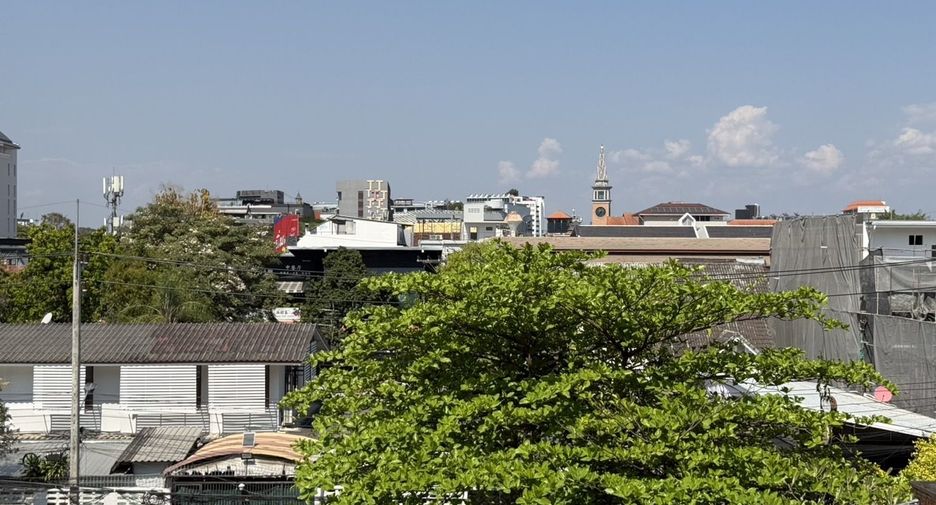 For sale 2 bedrooms condo in Mueang Chiang Mai, Chiang Mai