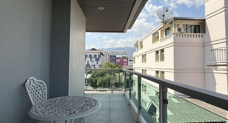 For sale 2 bedrooms condo in Mueang Chiang Mai, Chiang Mai